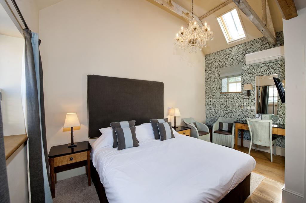 The Fox By Greene King Inns Bury St. Edmunds Номер фото