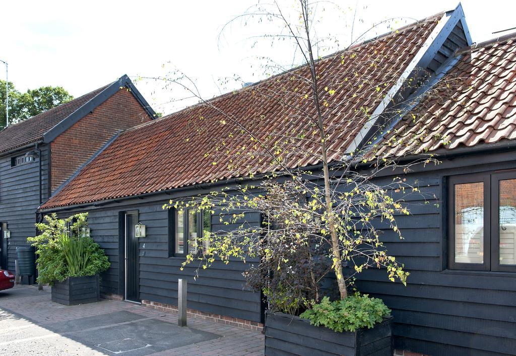 The Fox By Greene King Inns Bury St. Edmunds Экстерьер фото